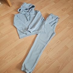 girls clothes