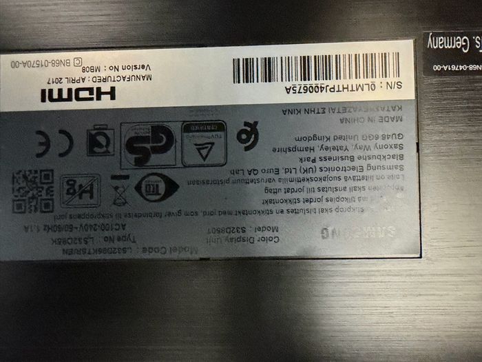 32" 4k Samsung monitor S3208501