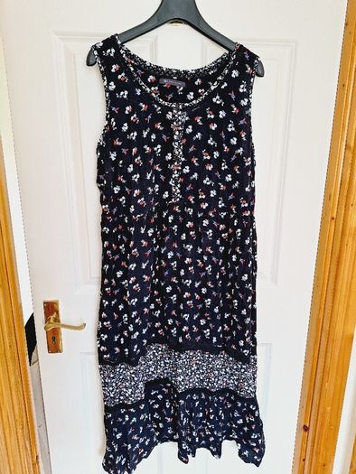 M&S Floral Pattern Dress - Size 18