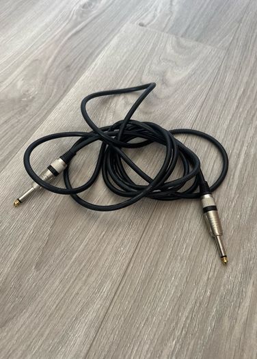 Majority Studio 1 Over-Ear Headphones for Guitar amp
