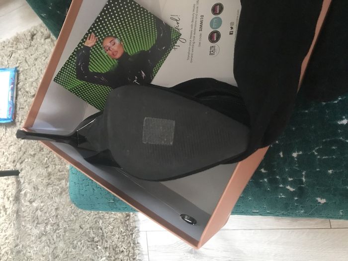 knee high boots,very soft, excellent condition