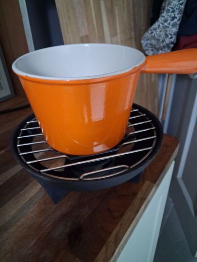 Le Creuset fondue set vintage