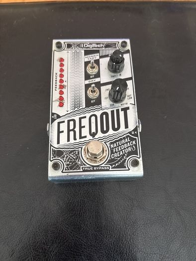 Freqout feedback pedal by digitech