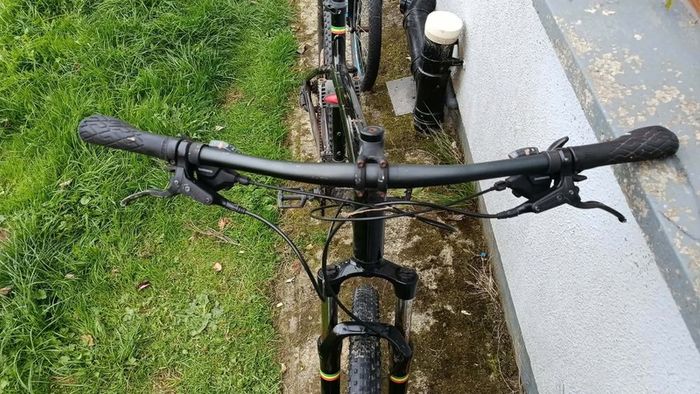 Bike Trek Marlin 5 XL 29" wheels