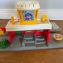 Fisher price little people Airport Garage Image 2