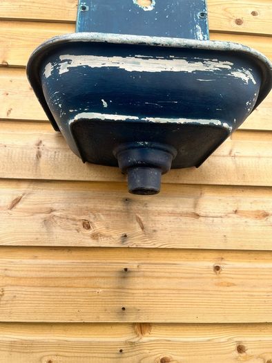 Antique Cast Iron Enamelled Water Fountain