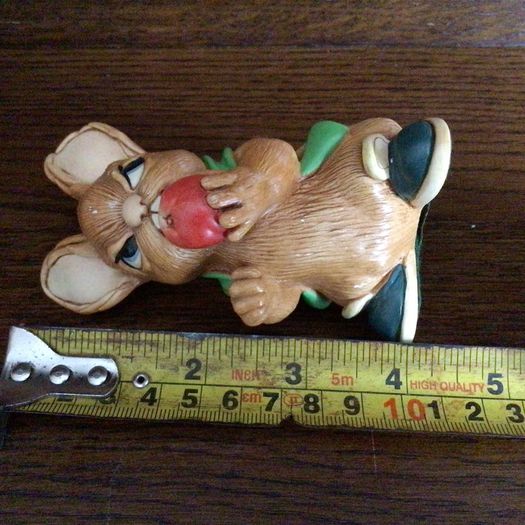 Vintage Stonecraft Pendelfin rabbit ornament Scrumpy