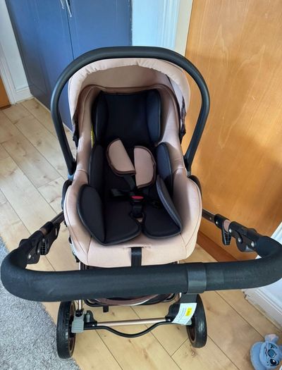 Baby Travel System + Car seat