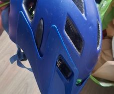 Bell kids helmet