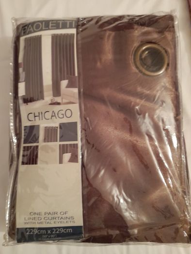 Curtains, two sets of new 90 x 90,