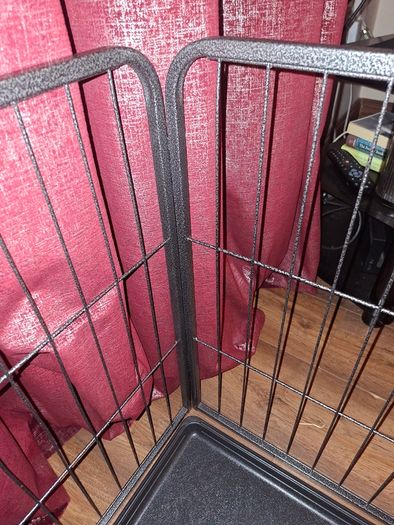 Dog crate