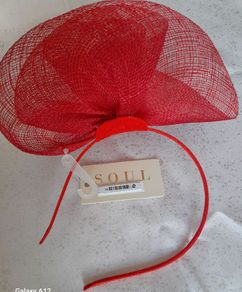 fascinator red