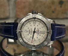 Breitling Colt - Mens Wristwatch