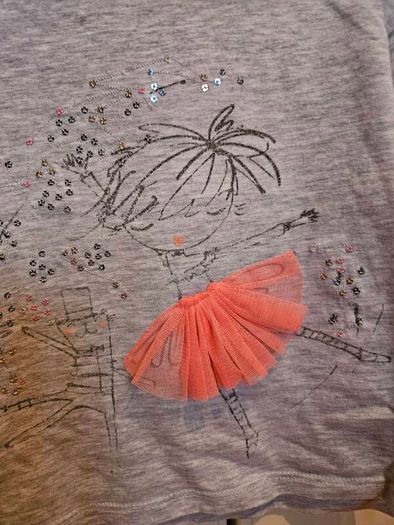 NEXT Girls Long-sleeved T-shirt in Grey 3-4 Years