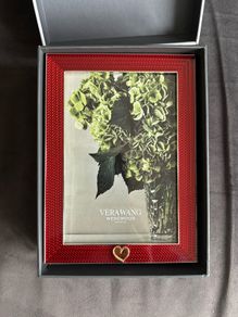 Brand New Boxed Vera Wang Wedgwood Photo Frame