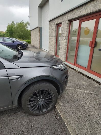 Land Rover Discovery 2015