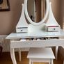 Dressing table Image 2