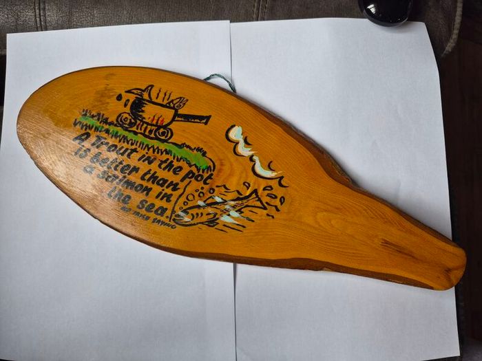 Hanging Wooden Fishing Saying