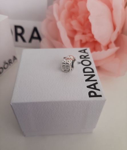 New genuine pandora little girl charm