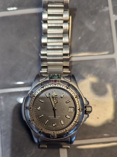 TAG HEUER Professional WF 1111-0 Stainless Steel Watch