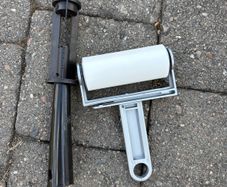 Clothes roller brush - FREE