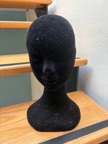 mannequin head