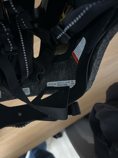 Specialized cycling helmet / Bike helmet
