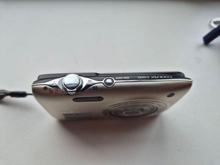 Nikon Coolpix