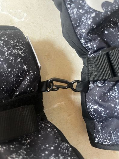 H&M Kids Batman Ski Gloves Age 6-8