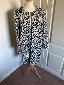 Jaeger size 16 lined coat - new