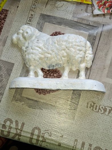 Beautiful Old Cast Iron Sheep Door Stopper Postage Available