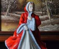 Rare Vintage 1980 Royal Doulton Lady Figurine RACHEL