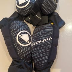 Endura single track knees & elbows pads Kids