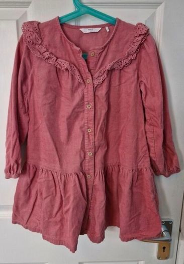 Bundle of 7 dresses, age 5-6.