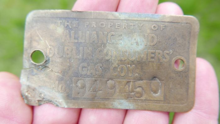Vintage Brass Plaque Alliance and Dublin Consumers 7cm x 4cm