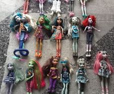 Monster High Dolls 2008 2011...