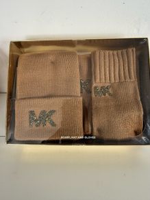 Michael kors scarf hat and gloves