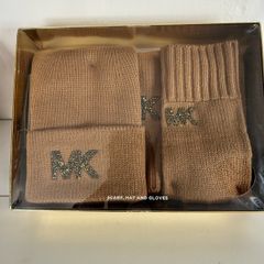 Michael kors scarf hat and gloves