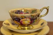 aynsley orchard gold tea trio