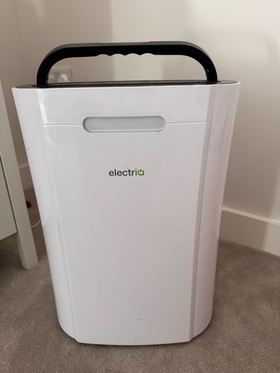 Air Purifier / Dehumidifier