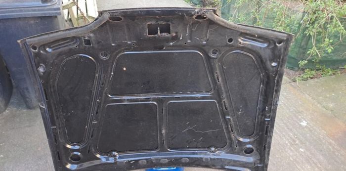 Ford Sierra hatchback bonnet