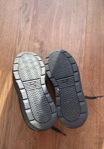 Puma platform trainers