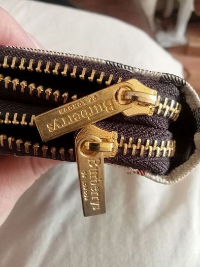 Burberry wallet