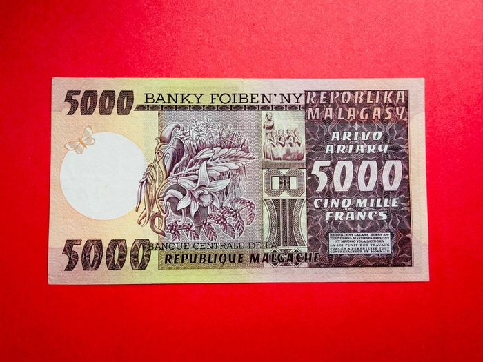 Madagascar. 5000  Francs. 1974  Scarce  Pick 66a