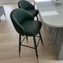 bar stool Image 3