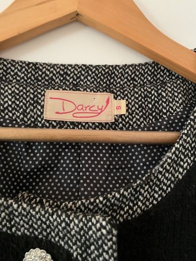Cropped boucle jacket
