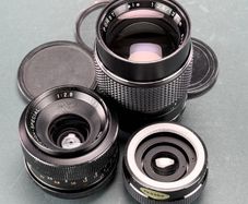 Manual focus lenses M 42