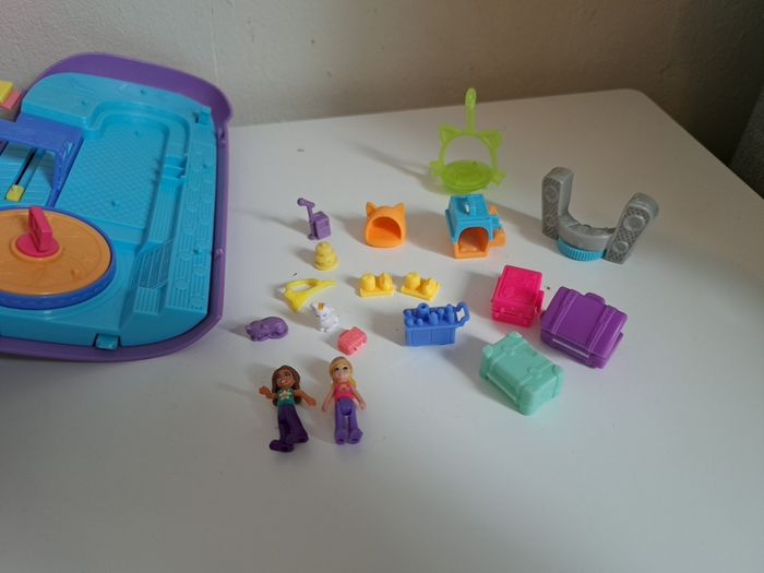 polly pocket