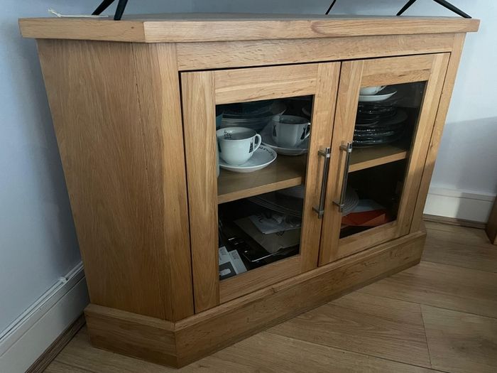 Solid Oak Corner TV Unit / Cabinet with Glass Doors