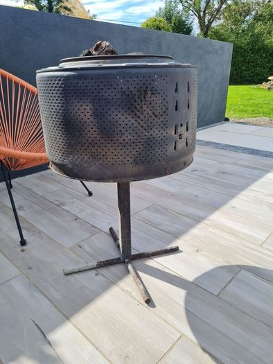 black fire pit